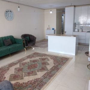 یک واحد 85 متری