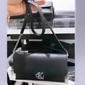 کیف کراس بادی از برند لوکس Calvin Klein